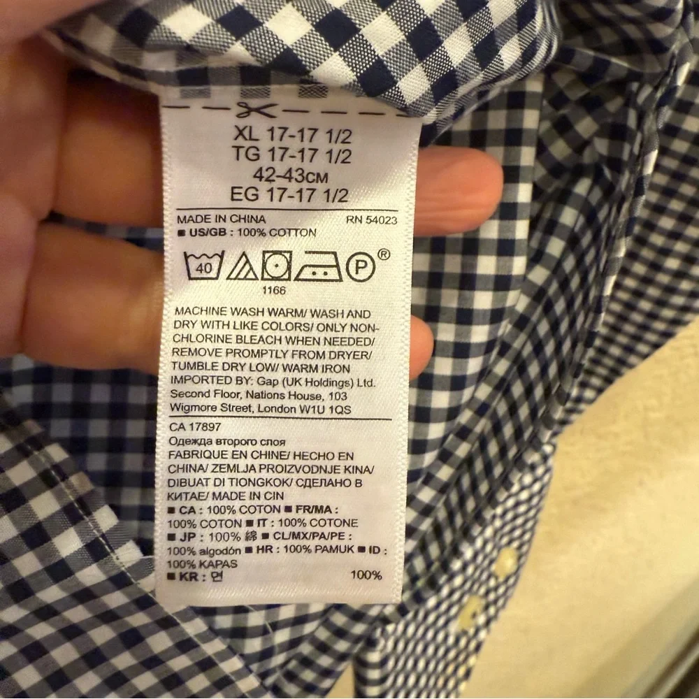 Banana Republic Men’s Camden Fit Black and White Gingham Shirt sz XL